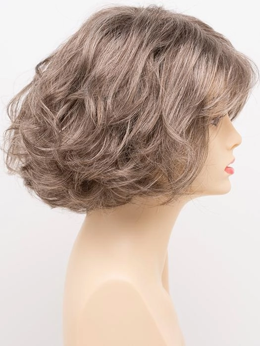Gia | Synthetic Wig (Basic Cap)