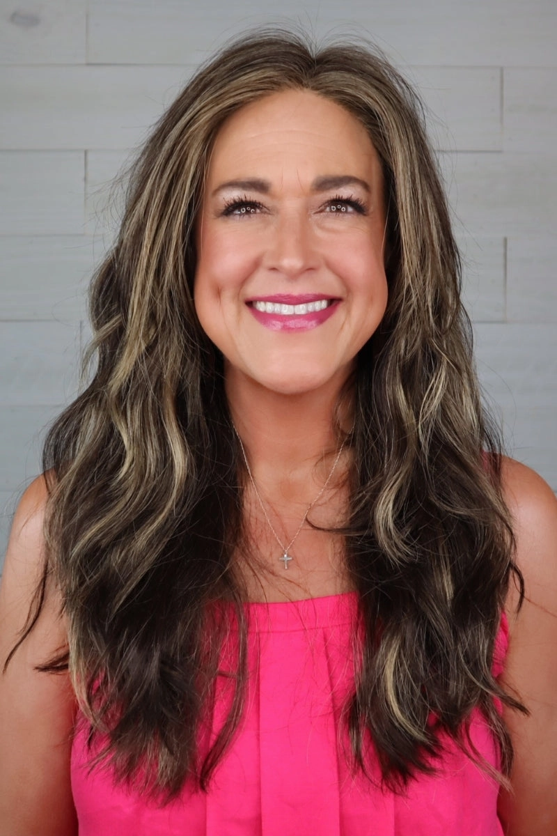 Mane Attraction Wigs - Vamp (#417)
