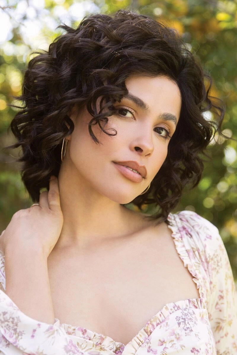 Orchid Wigs - Attitude (#4107)