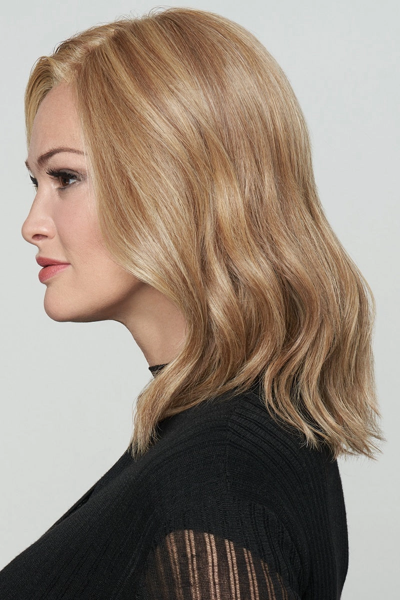 Raquel Welch Wigs - Wavy Day