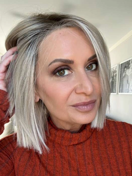 Santa Monica | Synthetic Lace Front Wig (Mono Part)