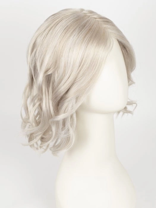 Soft and Subtle Average/Large | Synthetic Lace Front Wig (Mono Part)