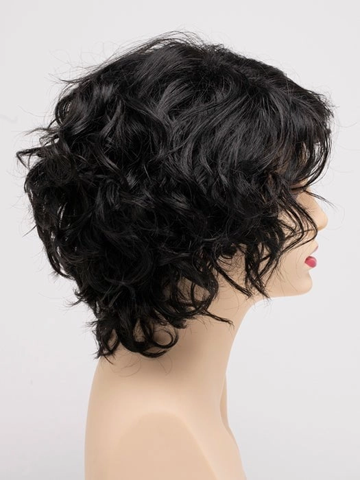 Suzi | Synthetic Wig (Basic)