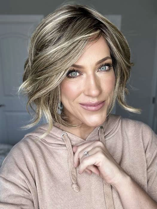 Trend Alert Large | Synthetic Lace Front Wig (Mono Part)